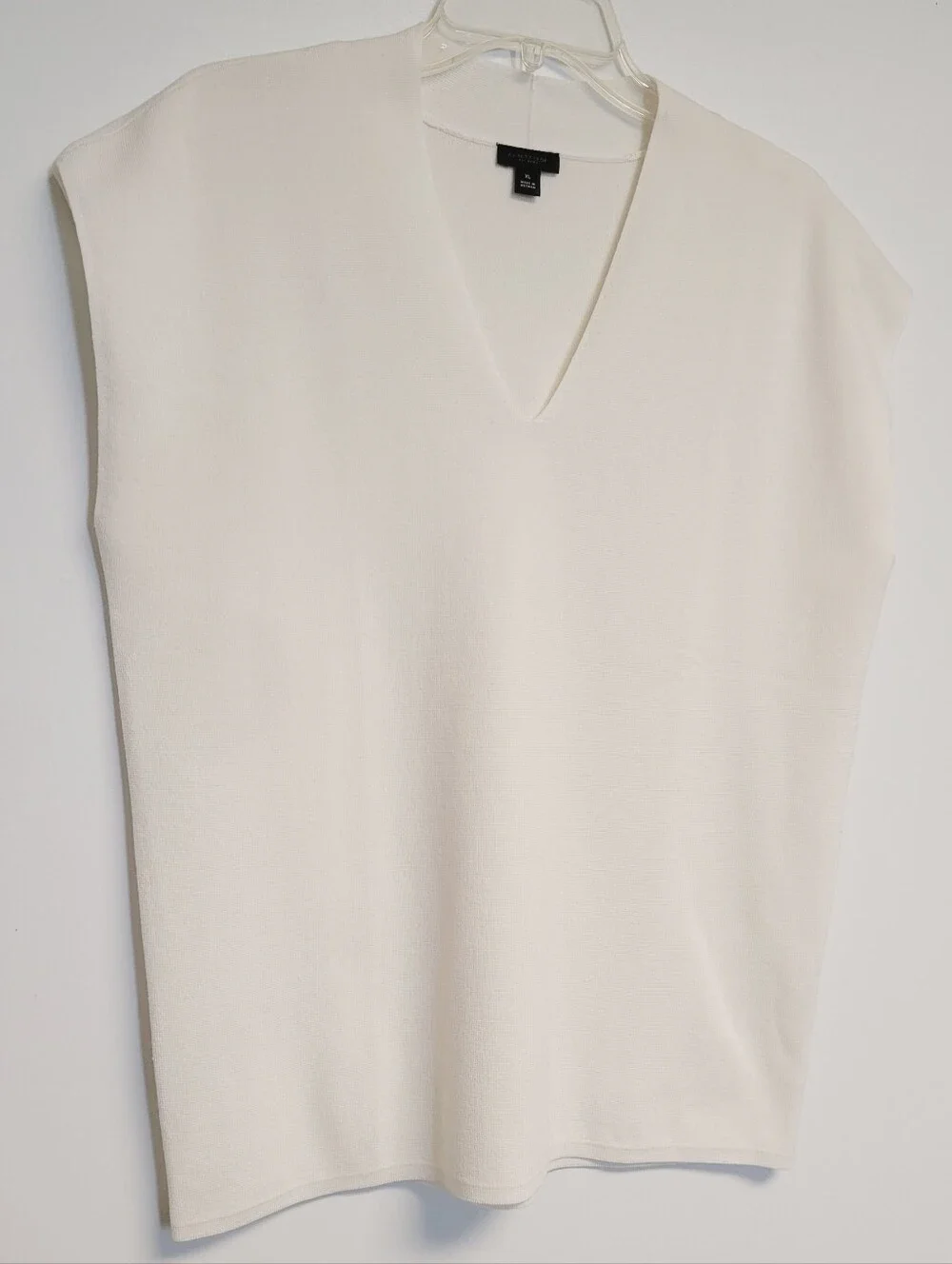 Ann Taylor Ivory V-Neck Sleeveless Knit Tank XL - Picture 5 of 7